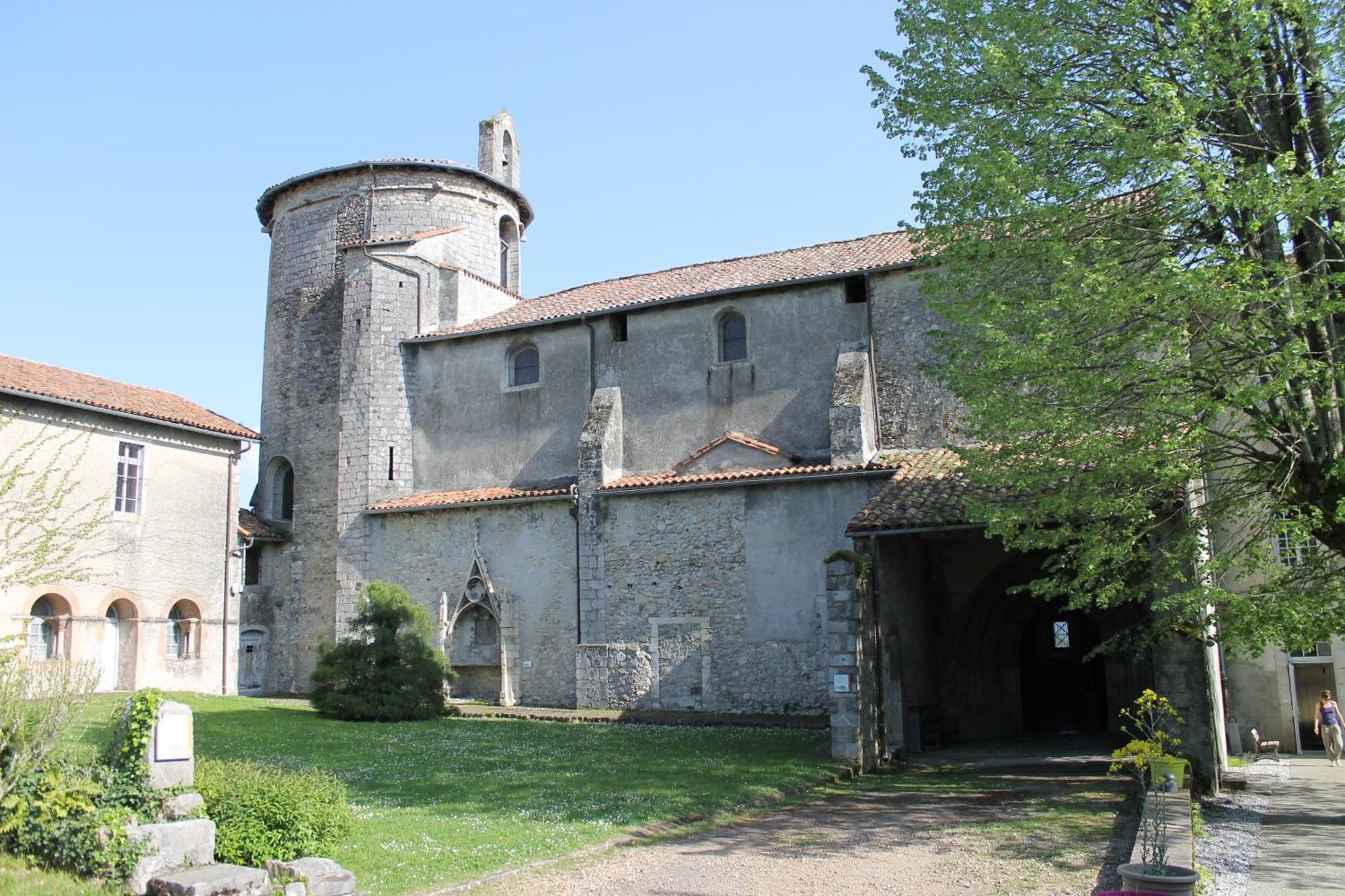 Terres De France - Domaine Du Palais Aparthotel Saint-Lizier Kültér fotó